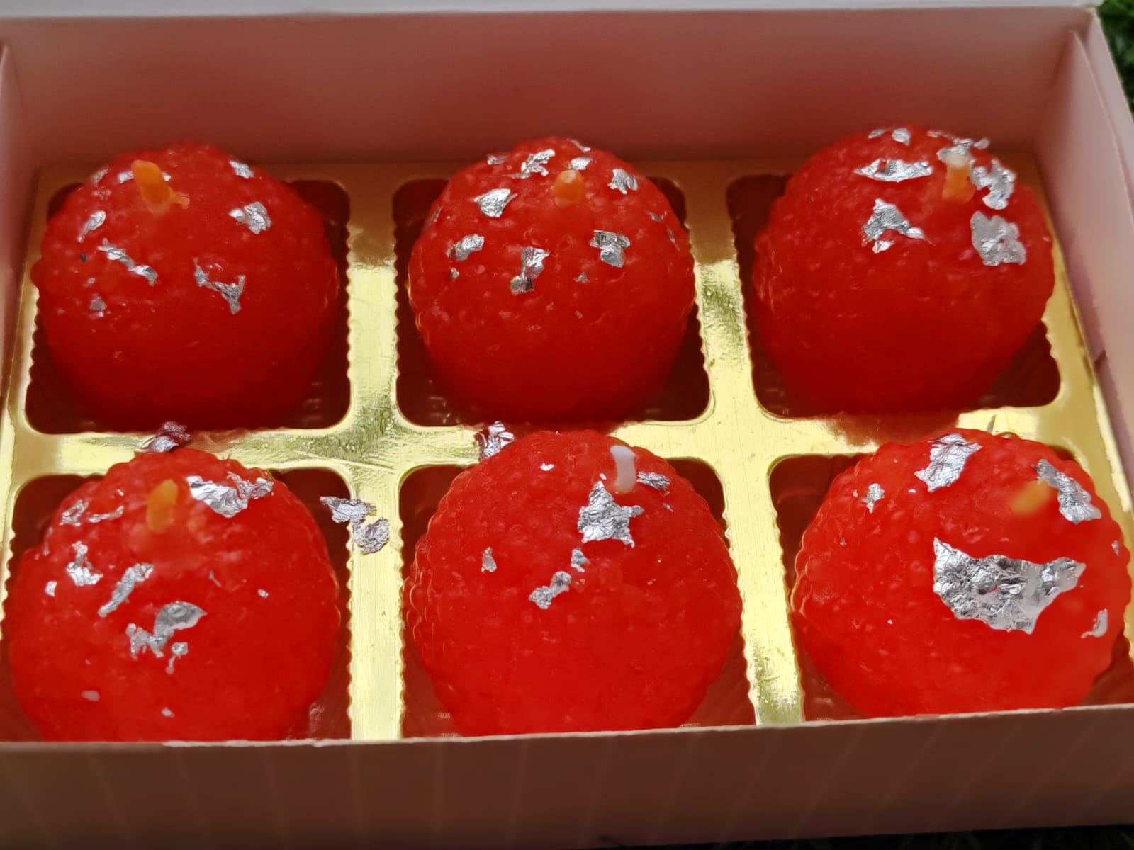 ORGANIC LADOO CANDLE